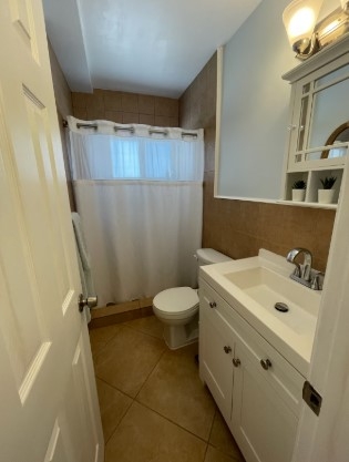 Modern Beachfront Suite at Hollywood Broadwalk 2 Komffy