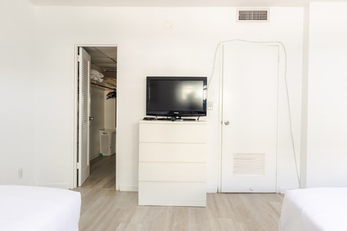 Komffy Apt w/2 Queen Beds & Ocean View at Tides 32 Komffy
