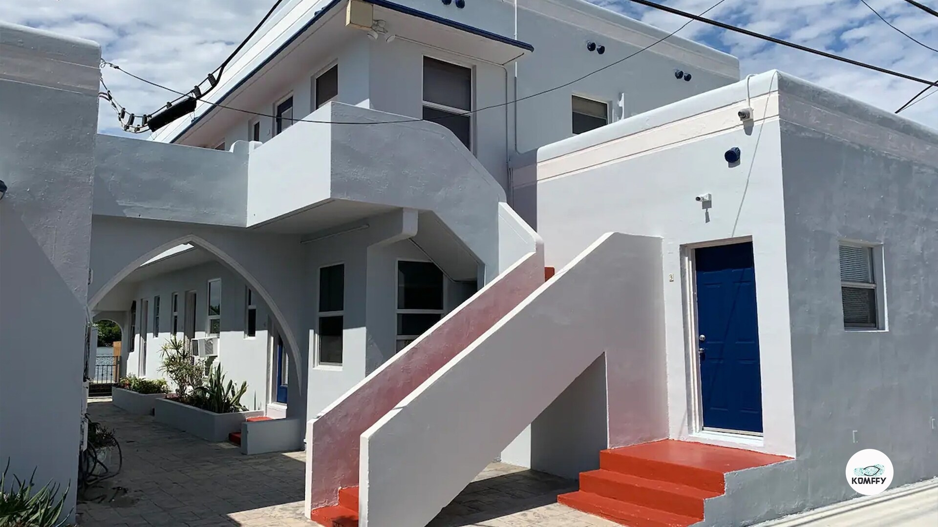 Komffy Studio Waterfront w/King Bed & Free Parking 13 Komffy