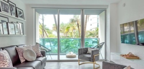 Beach home 1Bed/1.5Bath w/King bed at Sian 12 Komffy