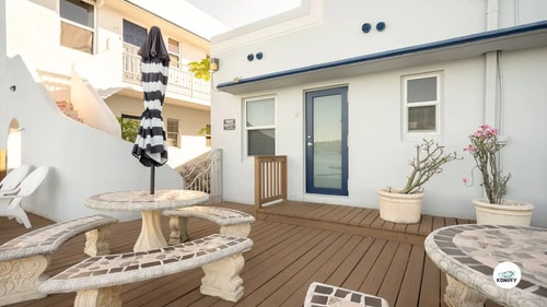 Komffy Waterfront Studio w/King Bed & Free Parking 18 Komffy