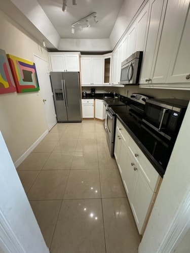 Penthouse w/ King Bed & Ocean View at Tides 11 Komffy