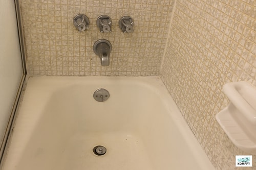Komffy Apt w/2 Queen Beds & Canal View at Tides 28 Komffy Canada