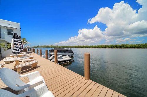 Komffy Intercoastal retreat King Bed, Free Parking 8 Komffy
