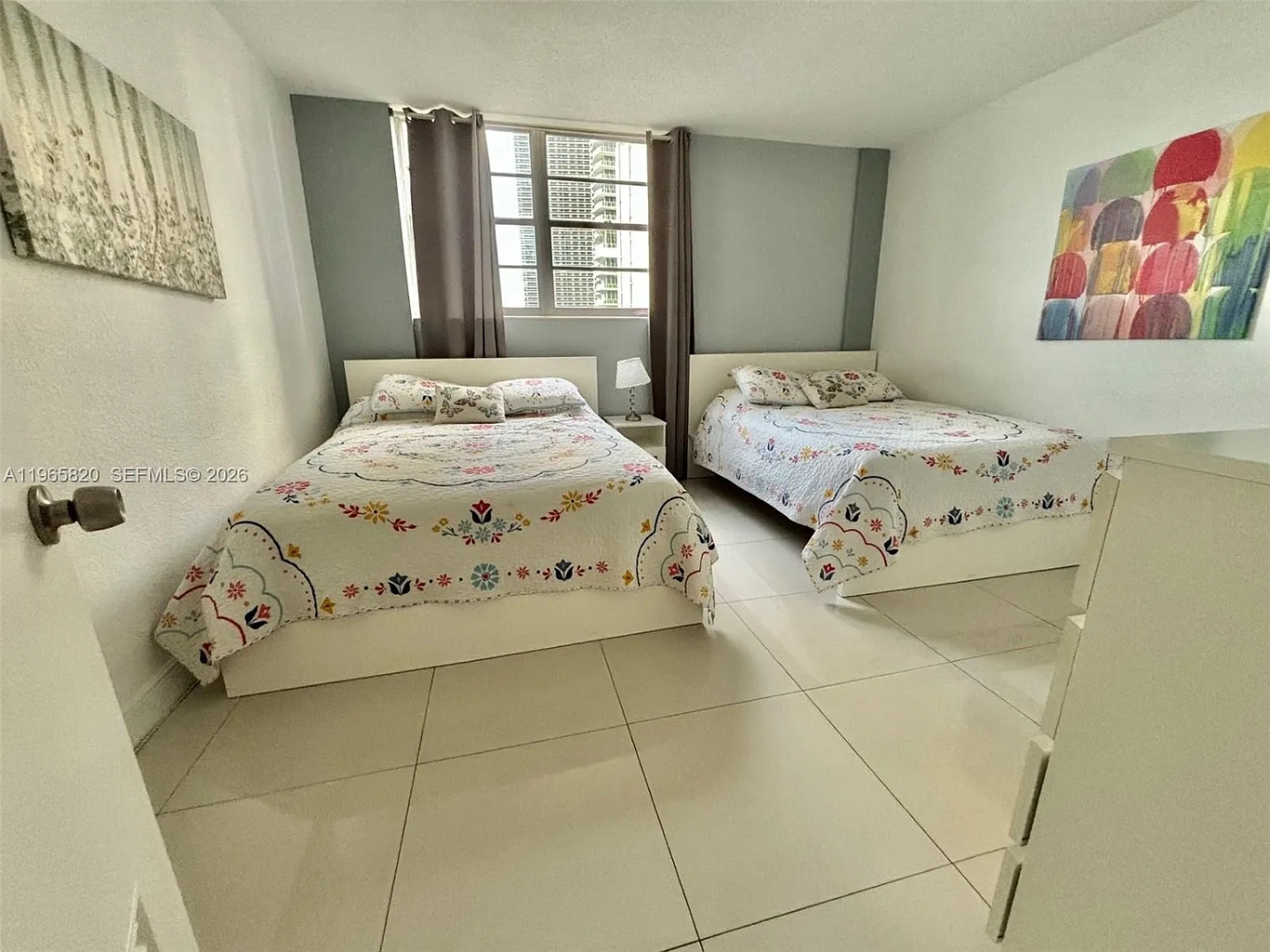 Home w/2 Queen beds & Ocean View (5th floor) | Tides 11 Komffy