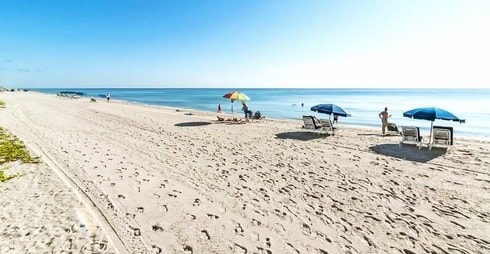 Apt w/2 Queen Beds & Ocean View at Tides 31 Komffy