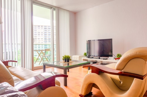 Komffy Apt w/2 Queen Beds & canal view at Tides 24 Komffy
