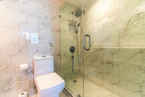 Komffy Apartment w/2 KingBeds & OceanView at Tides 23 Komffy