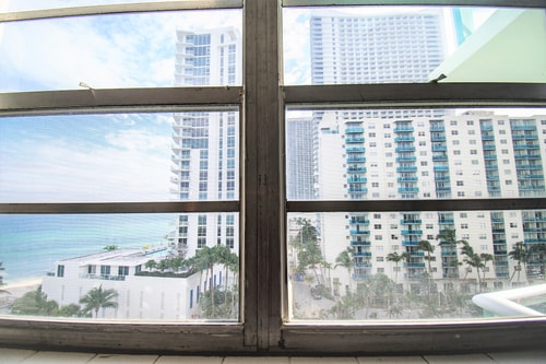 Komffy Apartment w/2 KingBeds & OceanView at Tides 21 Komffy