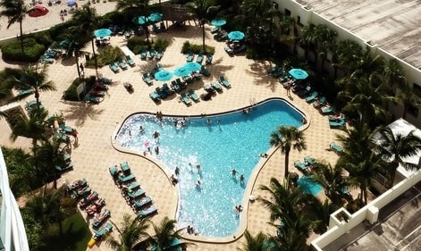 Apt w/2 Queen Beds & Ocean View at Tides 41 Komffy