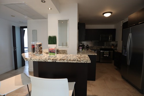 Komffy 2Bed/2Bath, 4QueenBeds & OceanView at Tides 16 Komffy Canada
