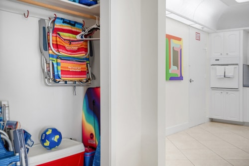 Apartment w/2 King Bed & OceanView at Tides 7 Komffy