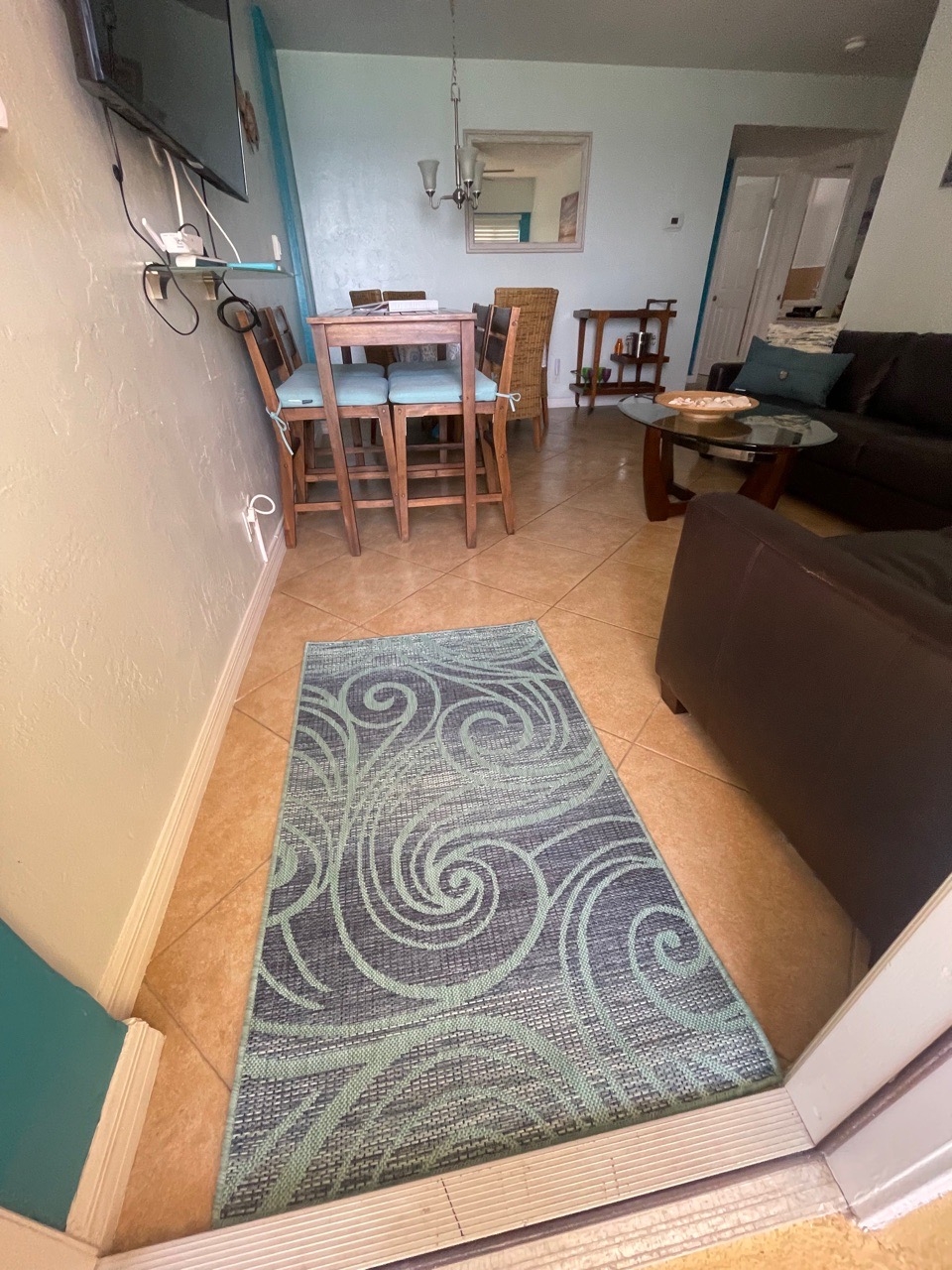 Modern Beachfront Suite at Hollywood Broadwalk 21 Komffy