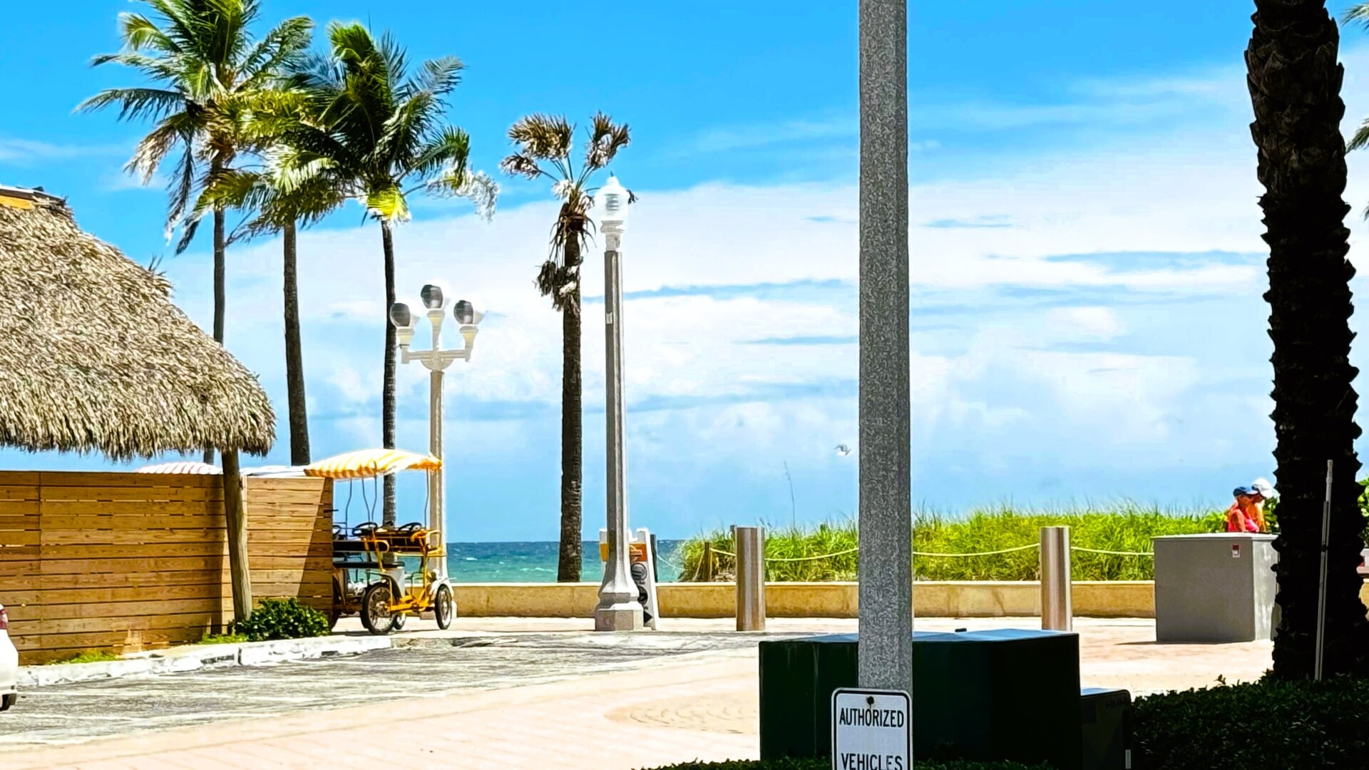 Queen Studio + Kitchenette | Budget Gem 13 Hollywood Sunrise Hotel