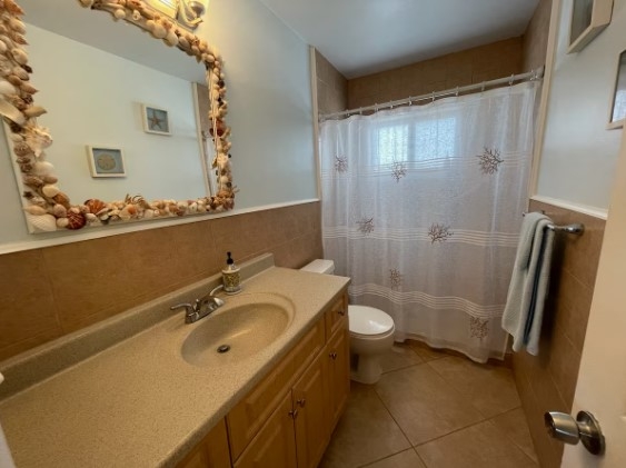 Modern Beachfront Suite at Hollywood Broadwalk 8 Komffy