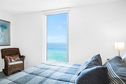 Beach apartment w/1 Bedroom, 2 Queen Beds at the Tides 20 Komffy