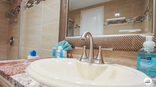 Komffy Apt w/2 Queen Beds & Ocean View at Tides 26 Komffy