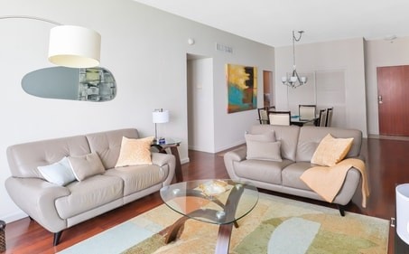 Penthouse w/Queen Bed & Ocean View at Tides 21 Komffy