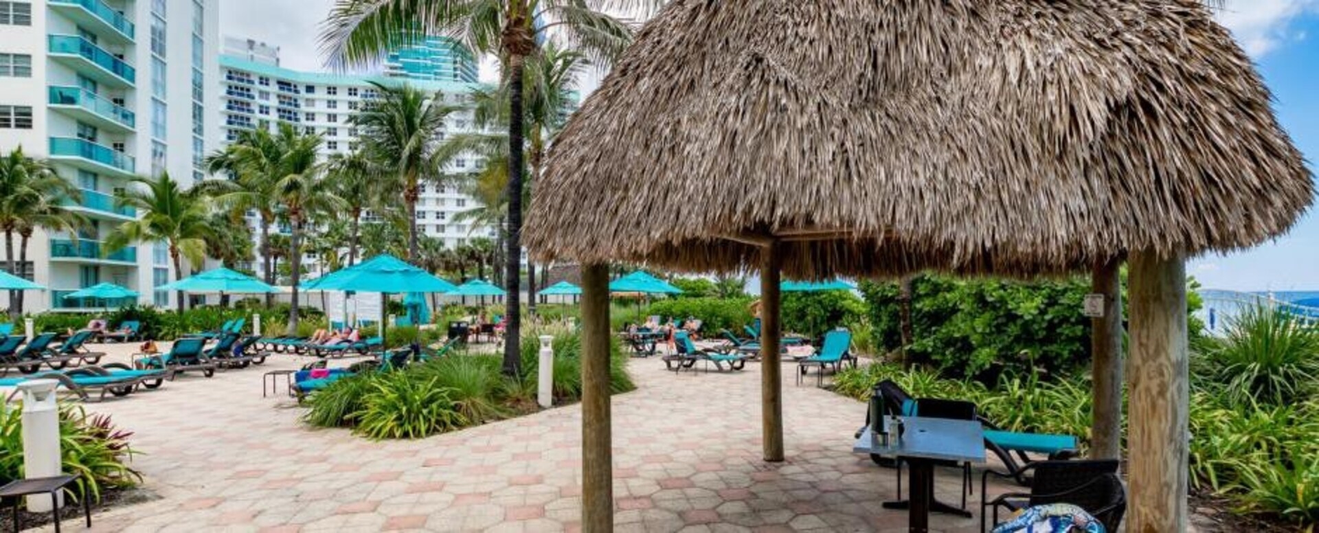 Condo w/2 KingBeds & OceanView at Tides 30 Komffy