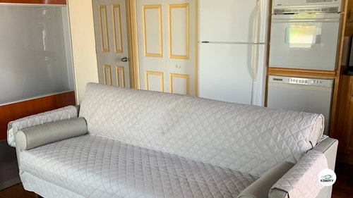 Komffy Waterfront Studio w/King Bed & Free Parking 4 Komffy