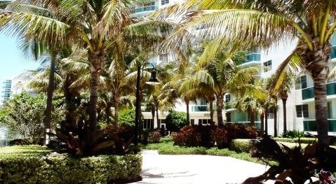 Komffy Apt w/2 Queen Beds & Canal View at Tides 39 Komffy