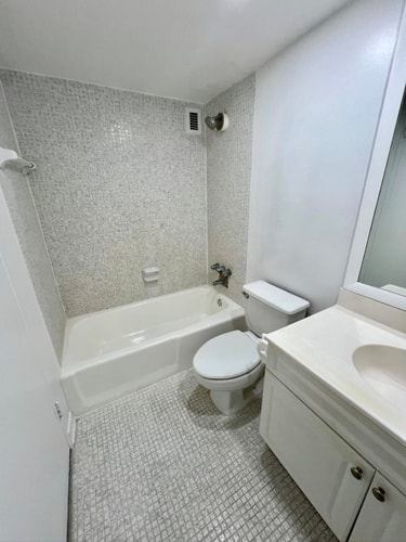 Komffy Condo w/2 Queen beds & Ocean View | Tides 12 Komffy