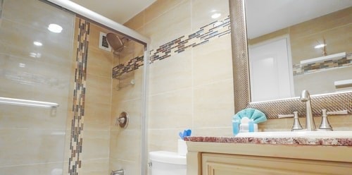 Apt w/2 Queen Beds & Ocean View at Tides 22 Komffy