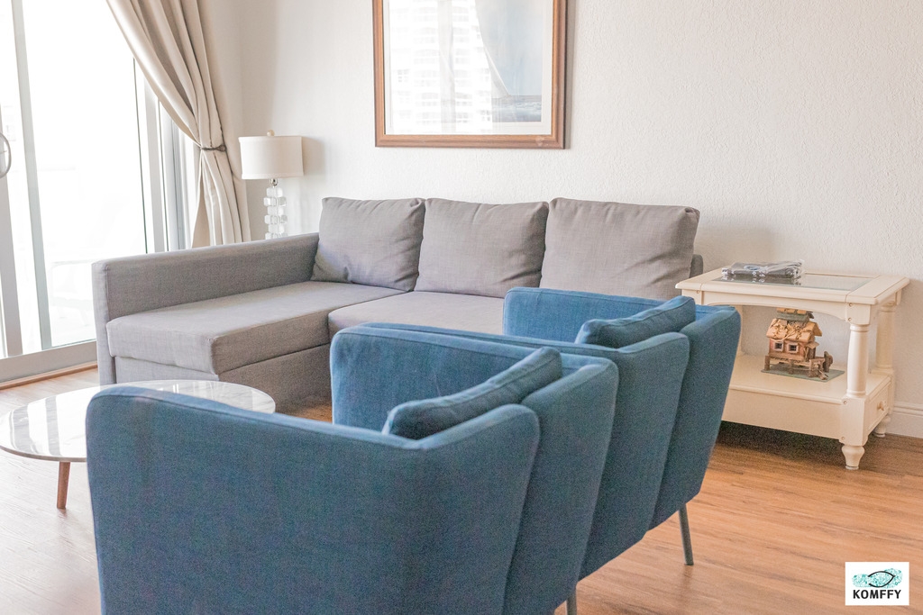 Komffy Apt w/2 Queen Beds & Canal View at Tides 22 Komffy