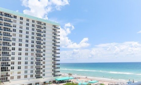 Apt w/2 Queen Beds & Ocean View at Tides 19 Komffy