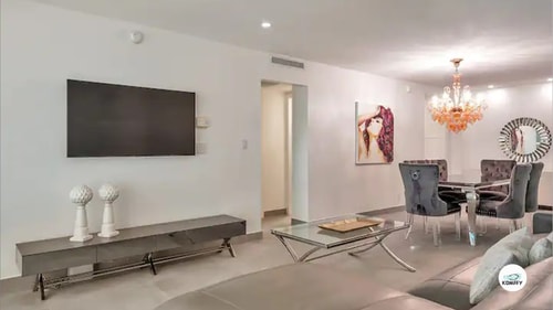 2BED/2BATH Komffy Condo at Sian - Hollywood by the Beach 14 Komffy