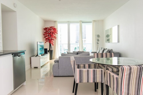 Condo w/2 KingBeds & OceanView at Tides 1 Komffy