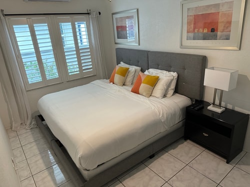 Komffy Intercoastal retreat King Bed, Free Parking 4 Komffy