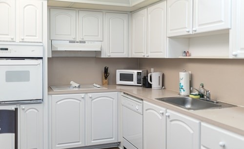 Komffy Apt w/2 Queen Beds & Canal View at Tides 12 Komffy