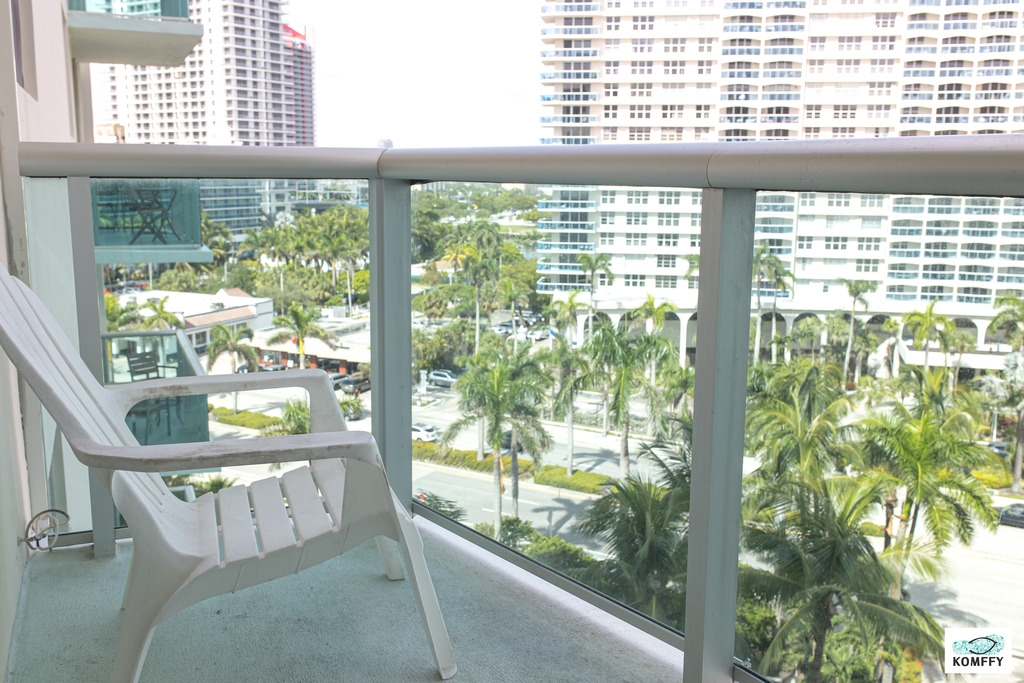 Komffy Apt w/2 Queen Beds & Canal View at Tides 23 Komffy