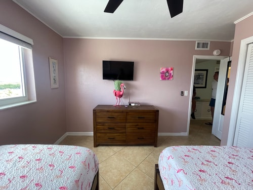 Beautiful Oceanfront Penthouse in Hollywood 10 Komffy