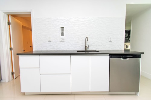 Komffy Apartment w/2 KingBeds & OceanView at Tides 8 Komffy