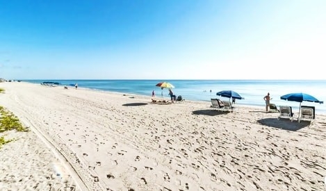 2Bed/2Bath, 4QueenBeds & OceanView at Tides 42 Komffy