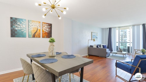 Komffy Apartment w/2 Queen Beds & panoramic view 5 Komffy