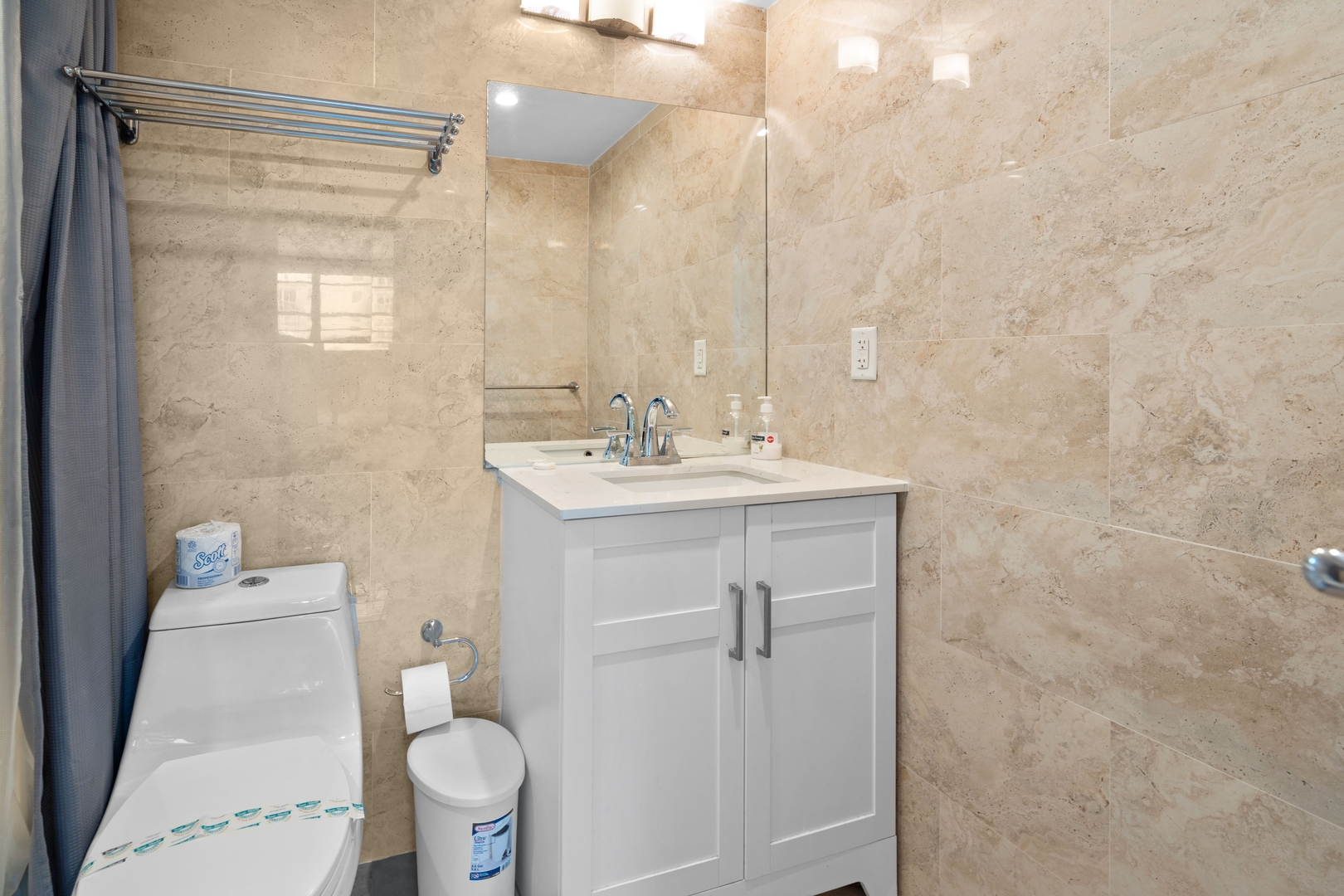 1BED Condo w/Pool View | 3rd Floor at Tides 13 Komffy