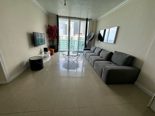 Penthouse w/ King Bed & Ocean View at Tides 3 Komffy