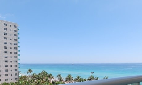 Apt w/2 Queen Beds & Ocean View at Tides 14 Komffy