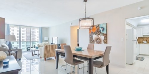 Apt w/2 Queen Beds & Ocean View at Tides 4 Komffy