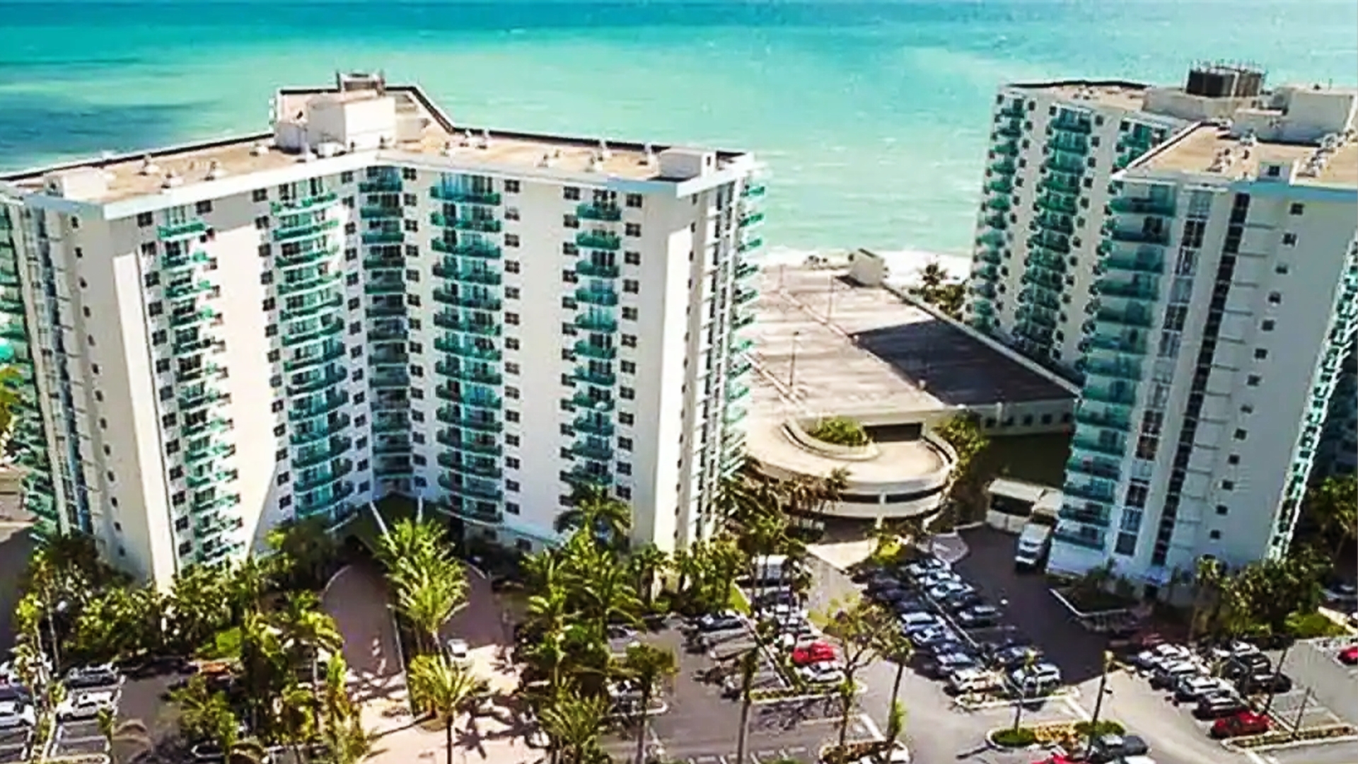 2Bed/2Bath, 4QueenBeds & OceanView at Tides 60 Komffy