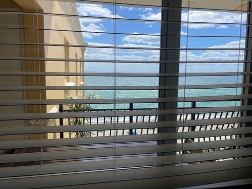 Beautiful Oceanfront Penthouse in Hollywood 15 Komffy