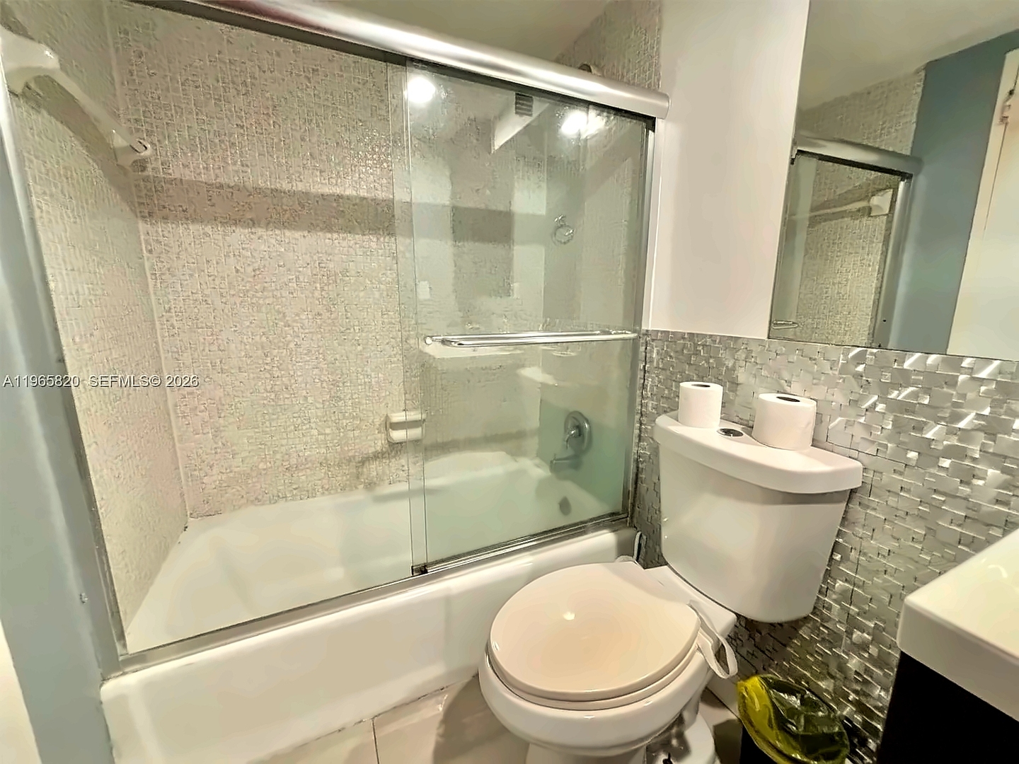 Home w/2 Queen beds at Tides 13 Komffy