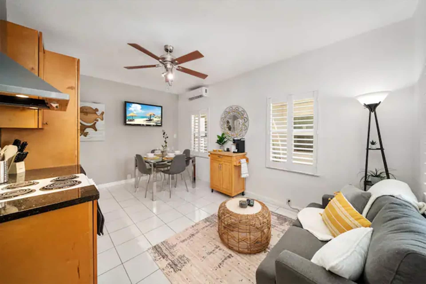 Komffy Intercoastal retreat King Bed, Free Parking Komffy