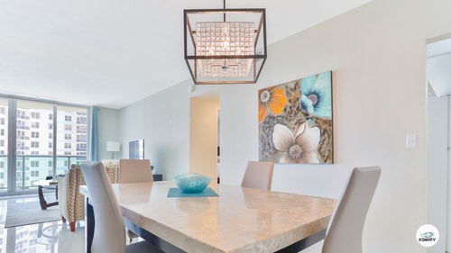 Komffy Apt w/2 Queen Beds & Ocean View at Tides 7 Komffy