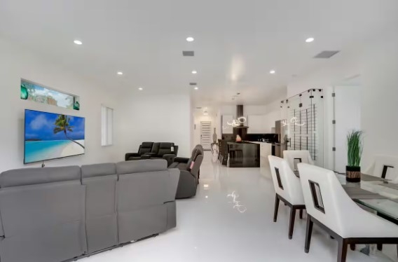 Komffy Modern 3BR/2BA Home – Ft. Lauderdale 2 Komffy