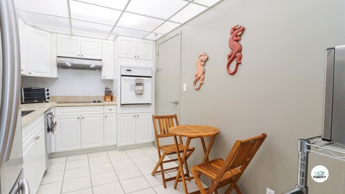 Komffy Penthouse w/Queen Bed & Ocean View at Tides 15 Komffy