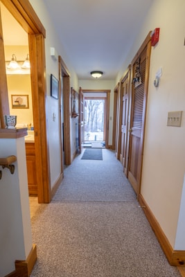 Beautiful 3 bdrm Jay Peak ski-in/ski-out condo!